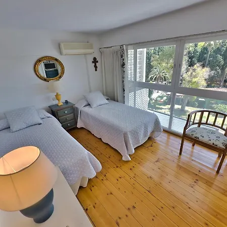 Skol 212. Two Bedrooms Duplex In Centre On The Beachfront. Apartman Marbella