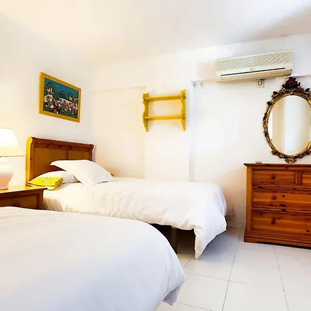 Skol 212. Two Bedrooms Duplex In Centre On The Beachfront. * 마르베야