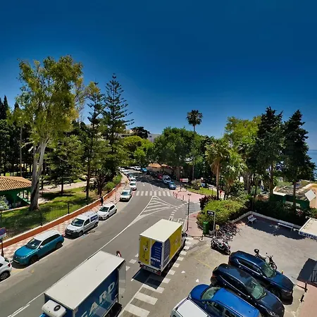 Lejlighed Skol 212. Two Bedrooms Duplex In Centre On The Beachfront. Marbella