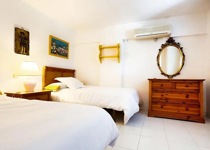Skol 212. Two Bedrooms Duplex In Centre On The Beachfront. * Marbella