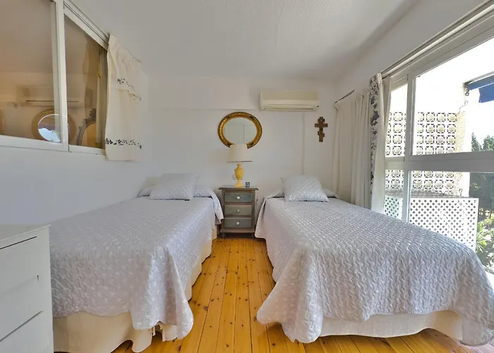 Апартаменты Skol 212. Two Bedrooms Duplex In Centre On The Beachfront.