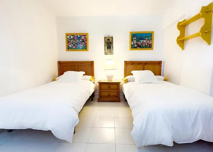 Skol 212. Two Bedrooms Duplex In Centre On The Beachfront. Appartamento