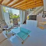 Skol 212. Two Bedrooms Duplex In Centre On The Beachfront.
